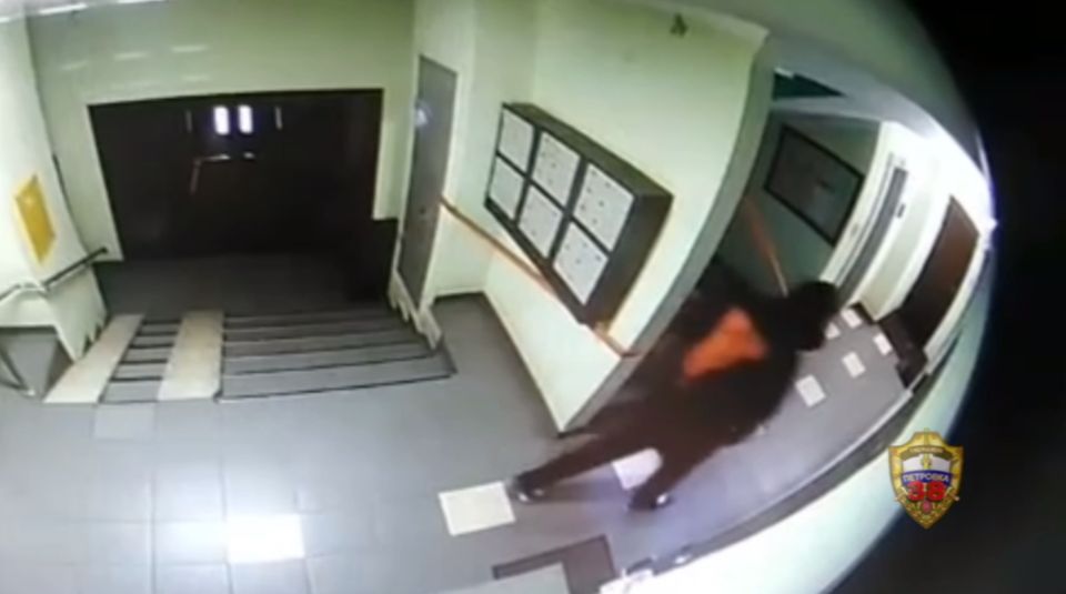 Столичными полицейскими задержан москвич, похитивший из квартиры своей тёщи деньги и украшения